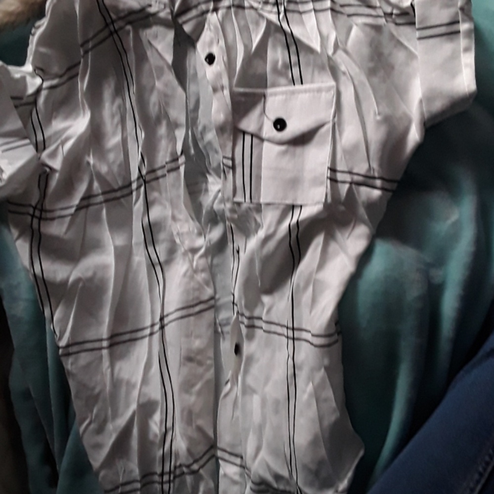 White with black plaid front tie flannel
